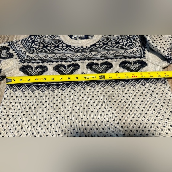 Superdry Fairisle Heart Knit Pullover Sweater Beige/Blue SZ XL Wool Blend - Picture 7 of 10